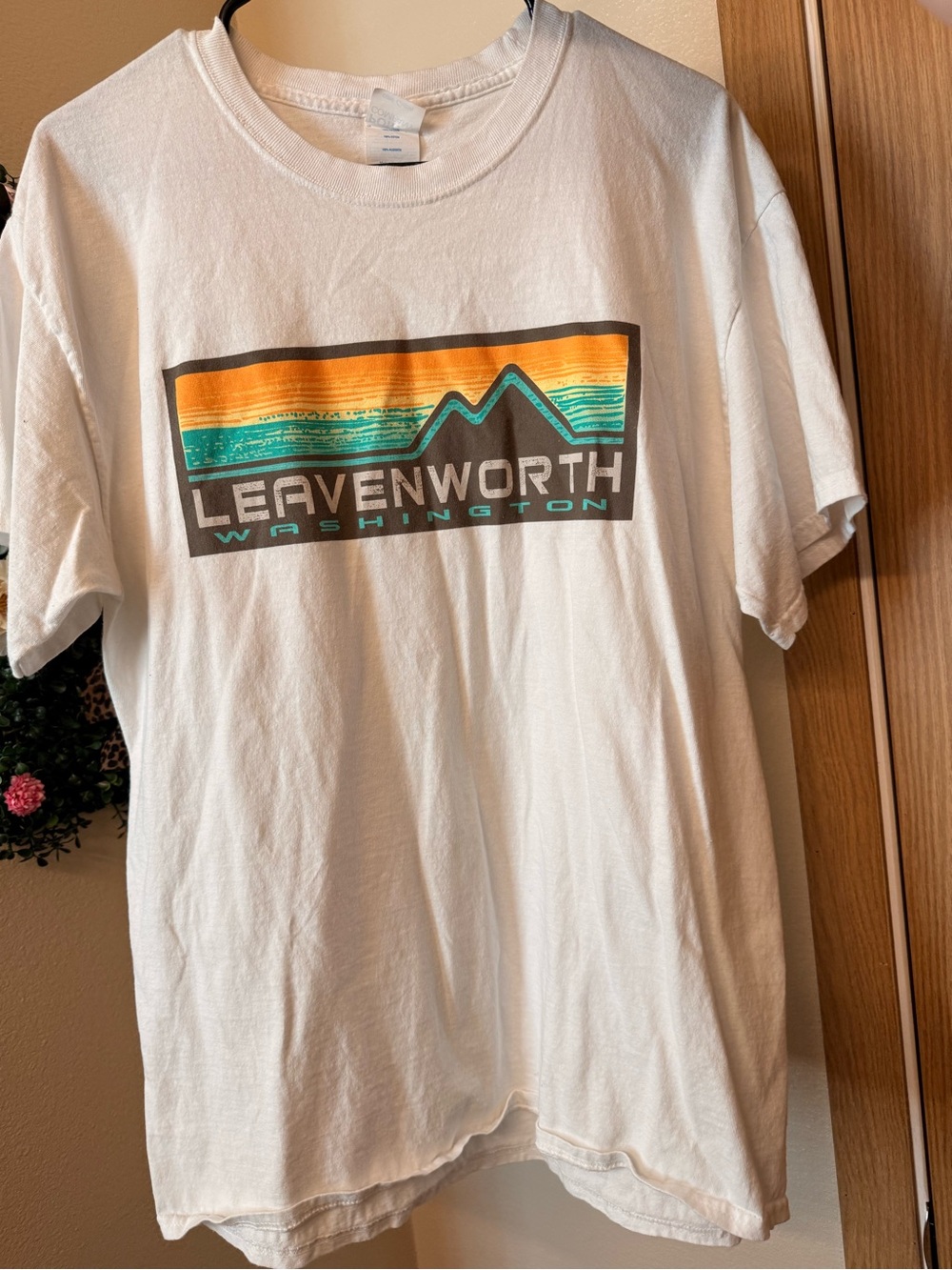 Leavenworth, WA Graphic Tee